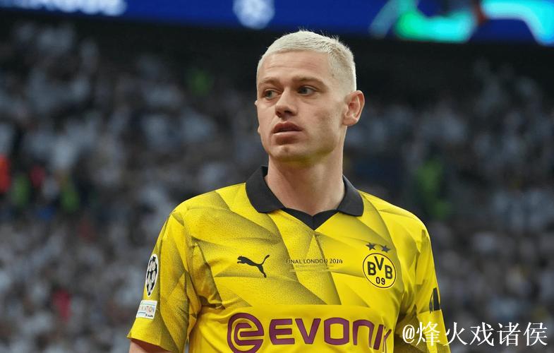 德天空:巴萨对多特边后卫瑞尔森感兴趣,已接触球员经纪人 德天空:巴萨对多特边后卫瑞尔森感兴趣,已接触球员经纪人