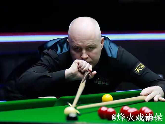 斯诺克英国公开赛：赵心童2-4惜败希金斯，止步16强之外