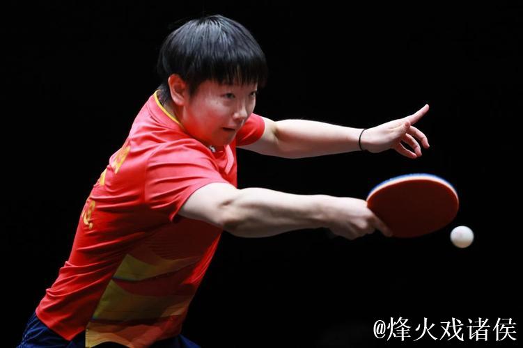 WTT总决赛:孙颖莎4-0完胜王艺迪晋级女单八强 WTT总决赛:孙颖莎4-0完胜王艺迪晋级女单八强